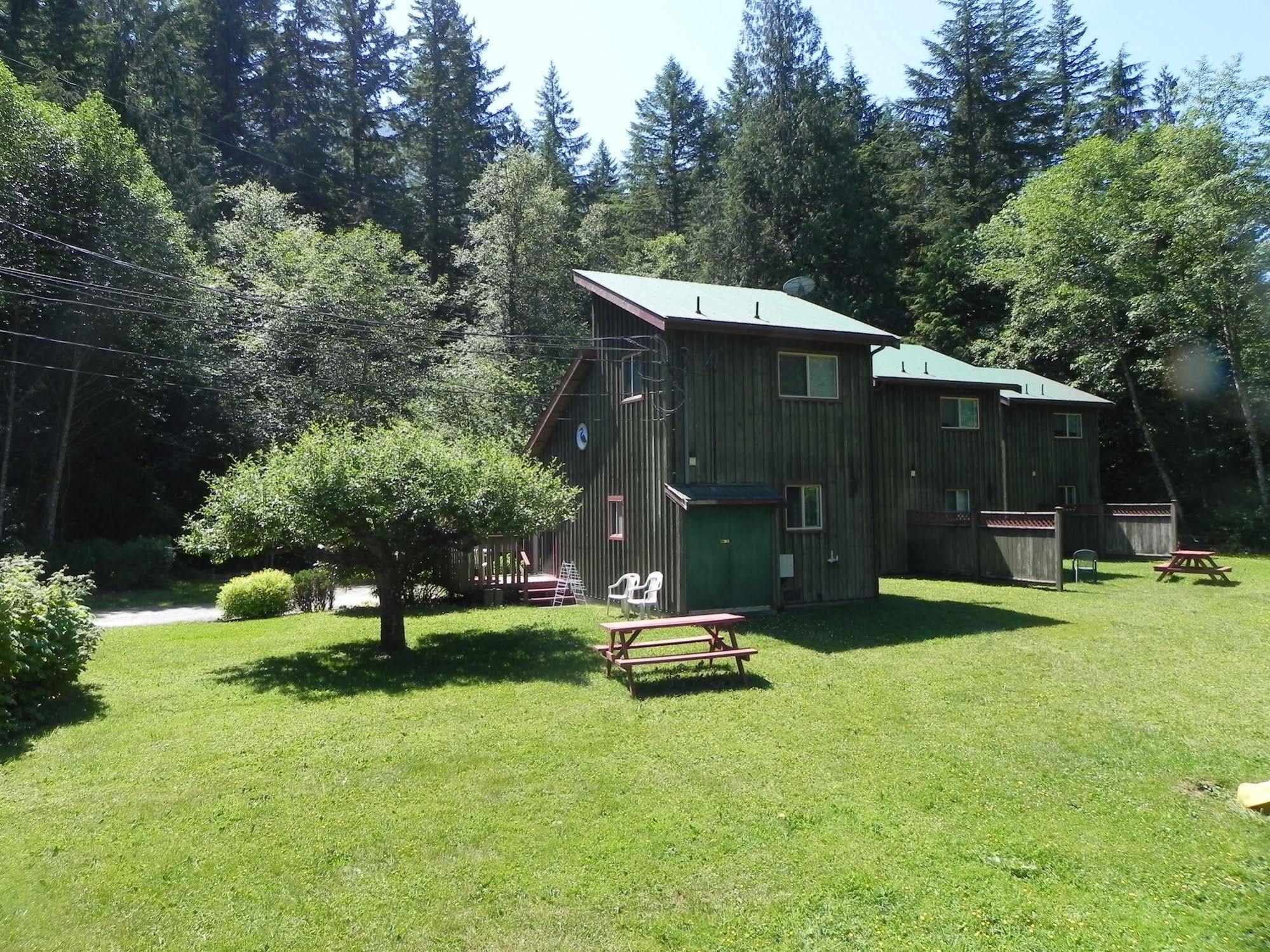 Forest Echoes Cabins Cultus Lake Exterior foto