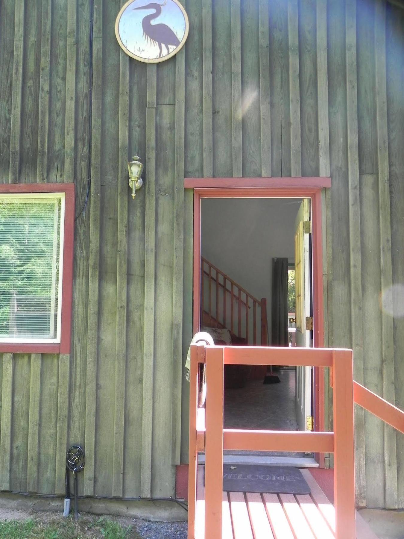 Forest Echoes Cabins Cultus Lake Exterior foto